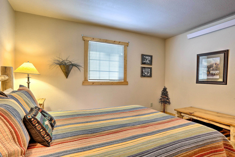 Bedroom 3, Black Hills Cabin ~ 2 Mi to Terry Peak!, Lawrence