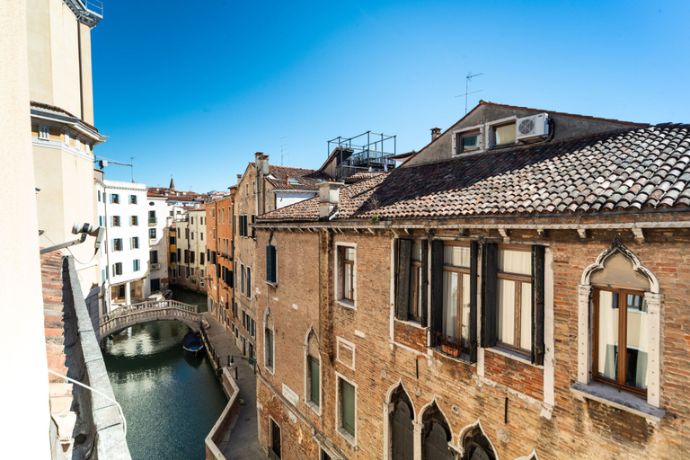 Exterior & Views 2, Domus Superior, Venezia