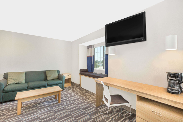 Others 5, Microtel Inn & Suites By Wyndham Ames, Story