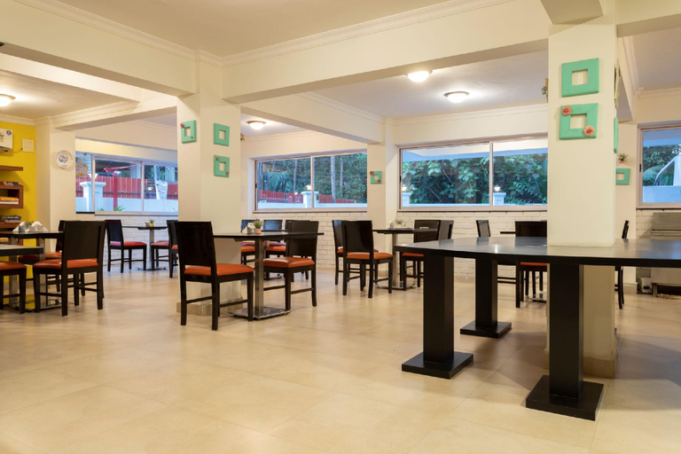 Food & Drinks 3, Arotel Rooms & Suites, North Goa