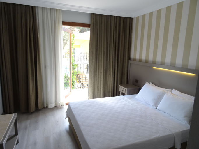 Bedroom 3, Hotel Pine Valley, Fethiye