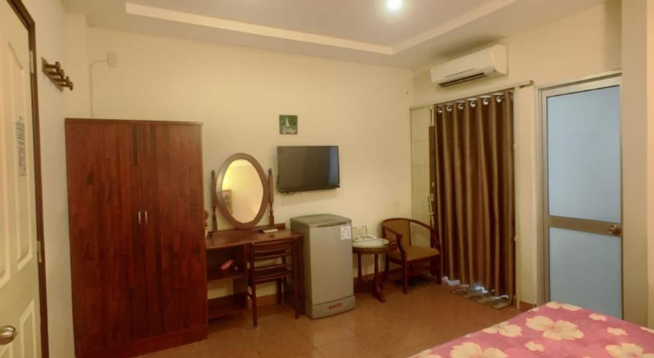 Bedroom 6