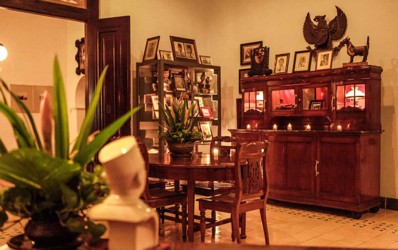 Restaurant 6