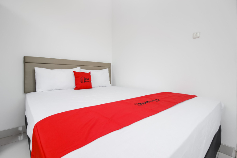 Bedroom 14