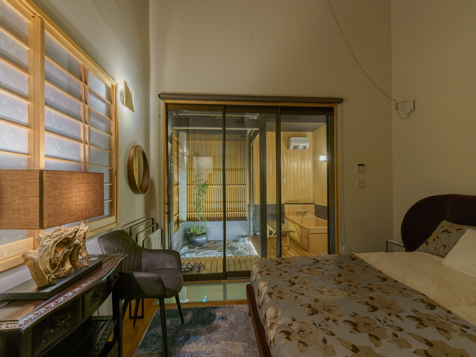 Bedroom 10