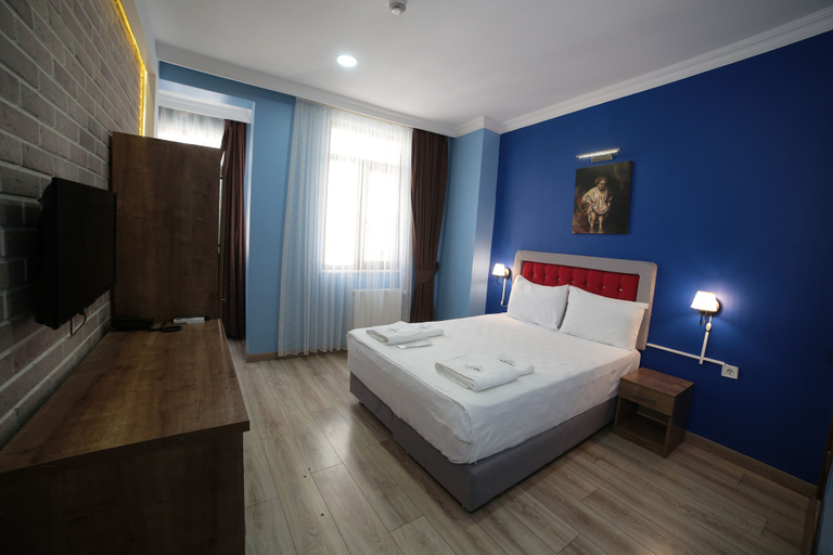 Bedroom 2, Taksim Park, Beyoğlu
