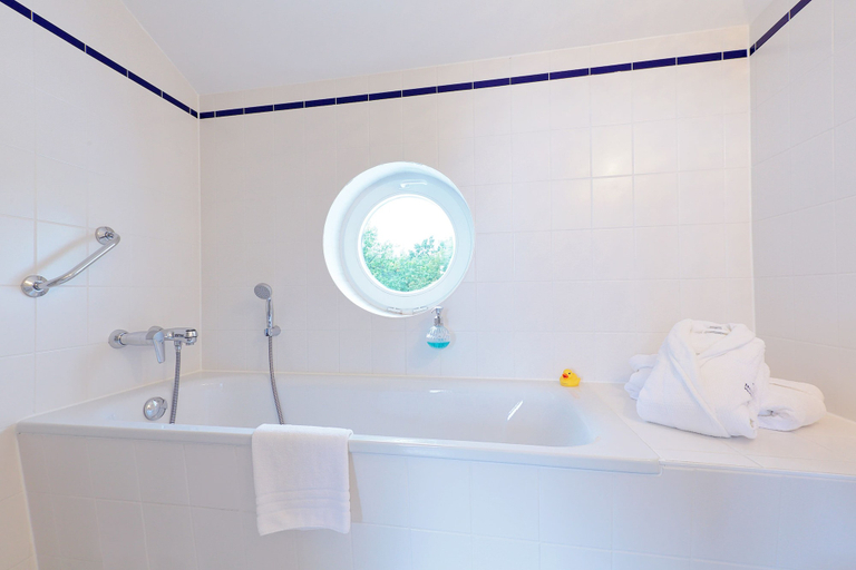 Bathroom 4, INSELHOTEL Potsdam - Hermannswerder, Potsdam