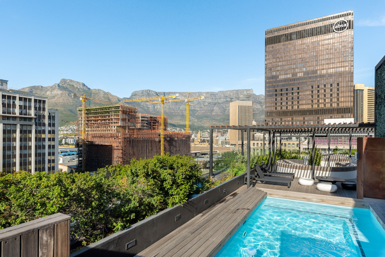 Sport & Beauty, The Duke 905, City of Cape Town