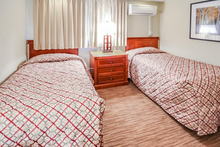 Bedroom 3, The Village of Loon Mountain Fixed Rooms, Grafton