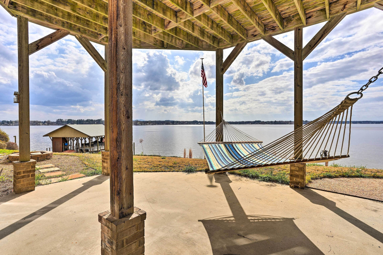 Others 1, Lakefront House w/ Game Room, Deck & Views!, Cherokee