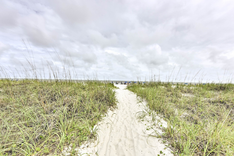 Others 5, Walk to Bars & Shops: Resort Condo in Hilton Head!, Beaufort