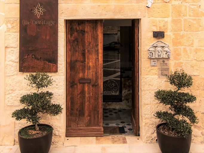 Exterior & Views 2, The Heritage Boutique Accommodation