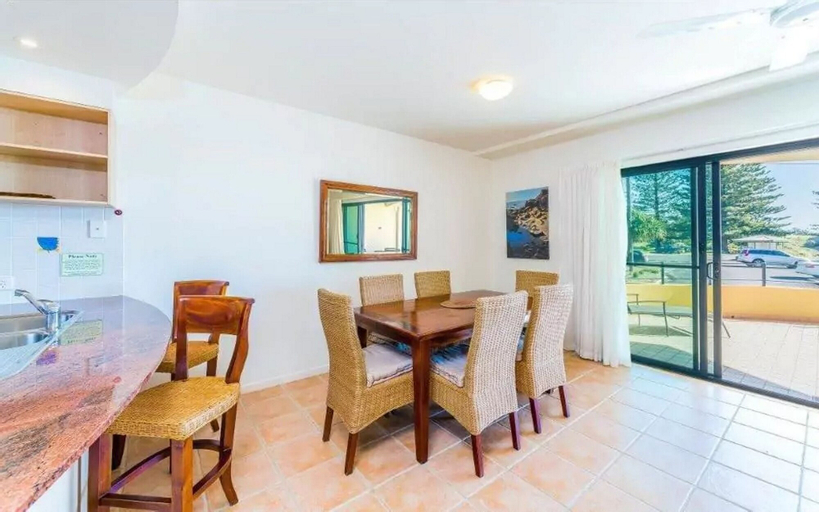Dining Room 2