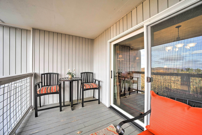 Others 4, Breathtaking Highlands Condo w/ Mountain View, Macon
