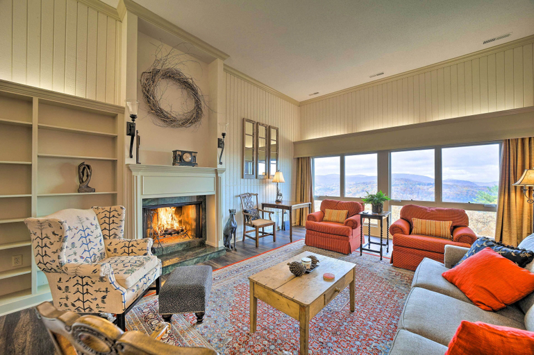 Others 5, Breathtaking Highlands Condo w/ Mountain View, Macon