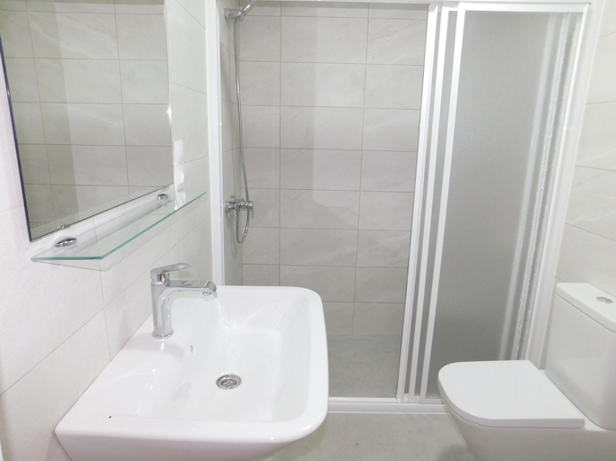 Bathroom 4, Casa de la Abuela Pepa, Granada