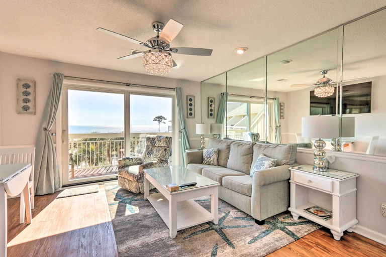 Others 1, Beachfront Condo with Pool Access in Hilton Head!, Beaufort