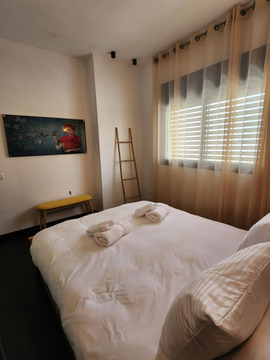 Bedroom 2, Rosa's Place