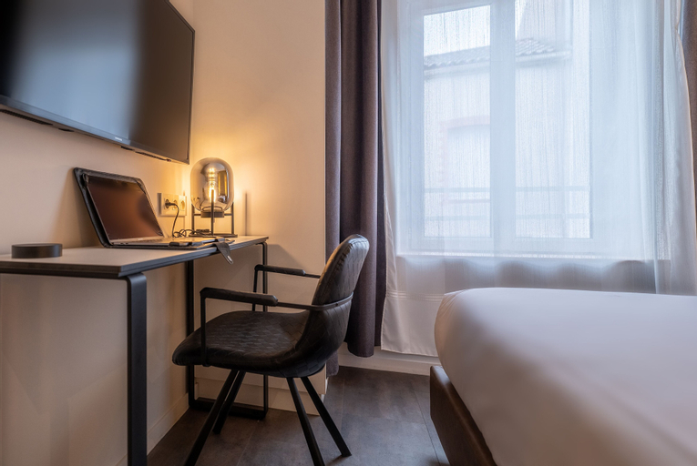 Bedroom 10