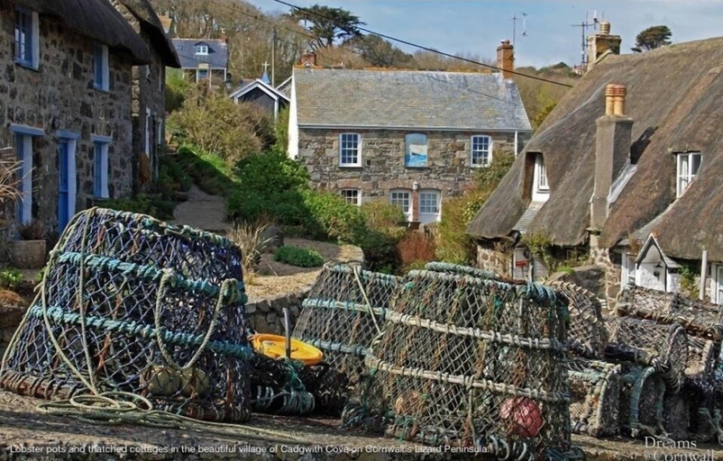 Exterior & Views 2, 1 Bed Caravan Sleeps 2 - Parking, Garden, Pets, Cornwall