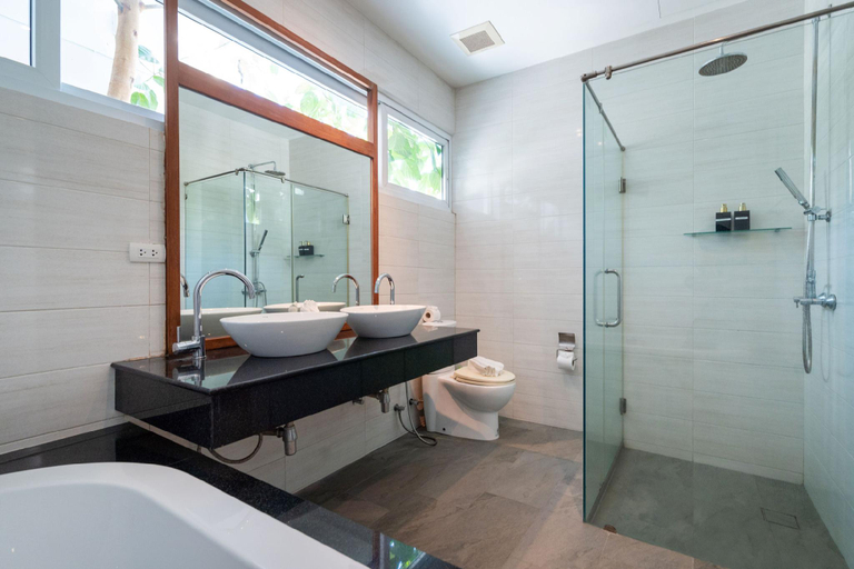 Bathroom 2, Tropical & Modern 2BR Pool Villa Janine, Pulau Phuket