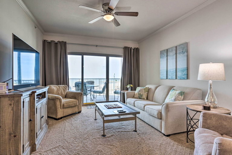 Others 4, Sunny Beachfront Biloxi Condo w/ Resort Amenities!, Harrison