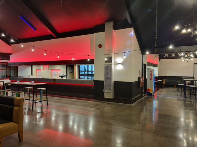 Food & Drinks 5, The Furlong, South Taranaki