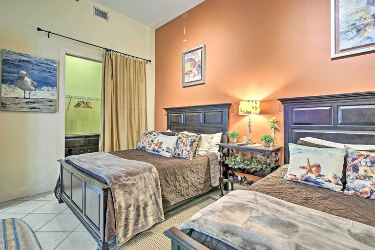 Bedroom 3, Luxe 28th-Floor S Tower Condo: Ocean & SpaceX View, Cameron