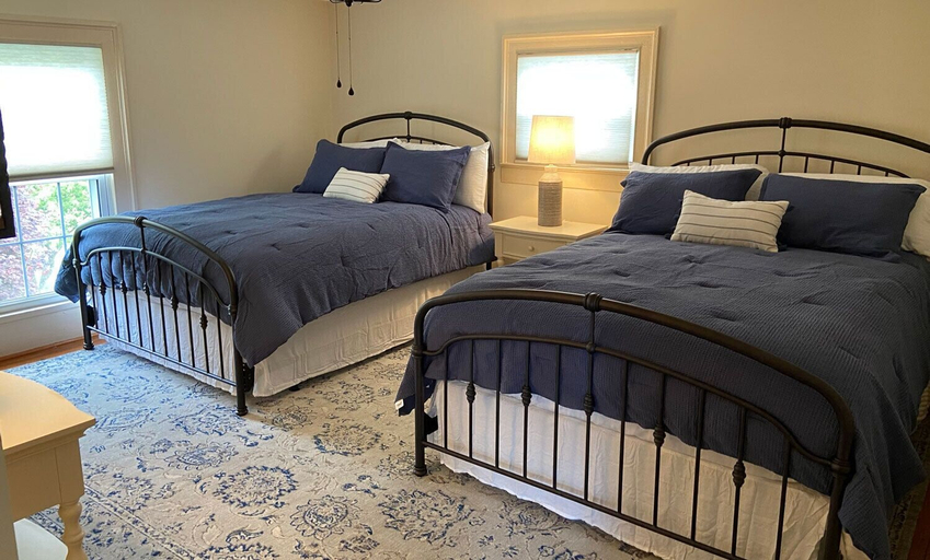 Bedroom 4, Graves Mountain Farm & Lodges, Madison
