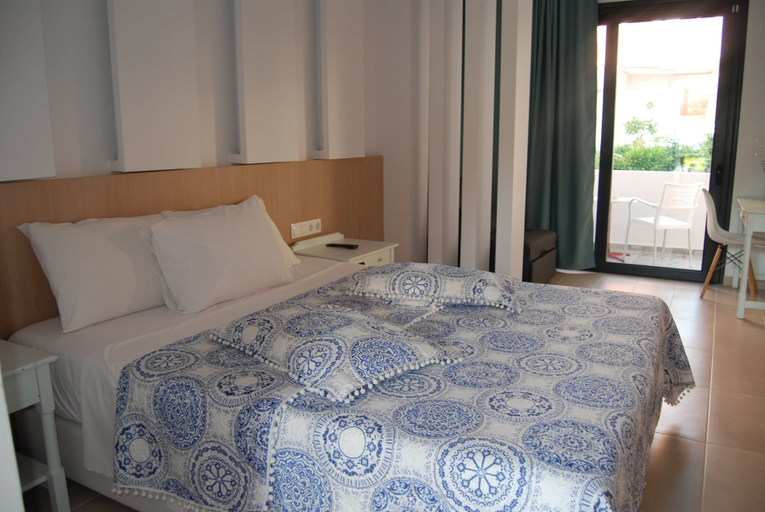 Bedroom 4, Artemis Studios, South Aegean