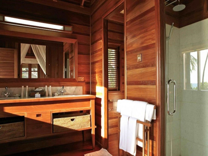 Bathroom 4, Amara Ocean Resort, Thandwe