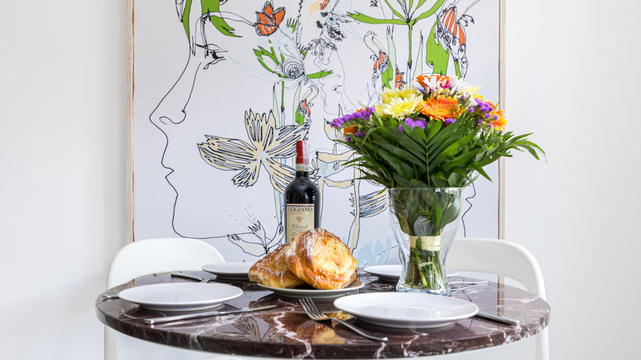 Food & Drinks 5, Maya's 37, Gdańsk City