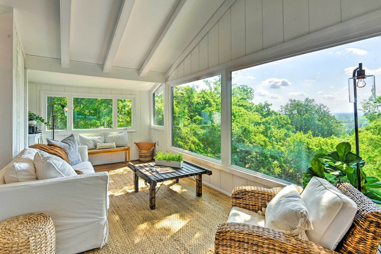 Others 1, Stylish Franklin Cabin on 6 Private Acres!, Williamson
