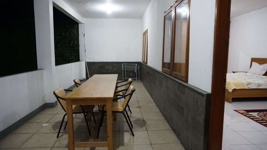 Bedroom 8