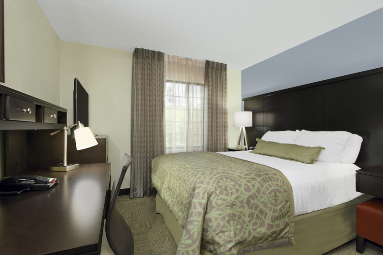 Bedroom 3, Staybridge Suites TYSONS - MCLEAN, Fairfax