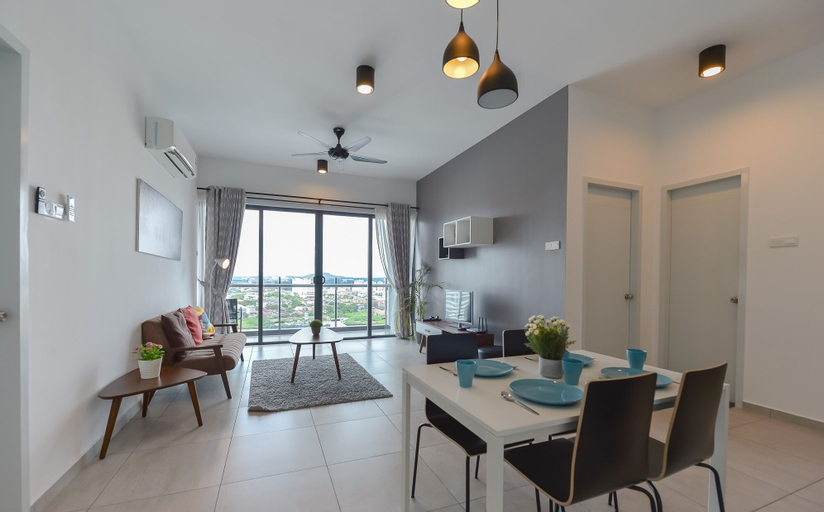 Dining Room 12