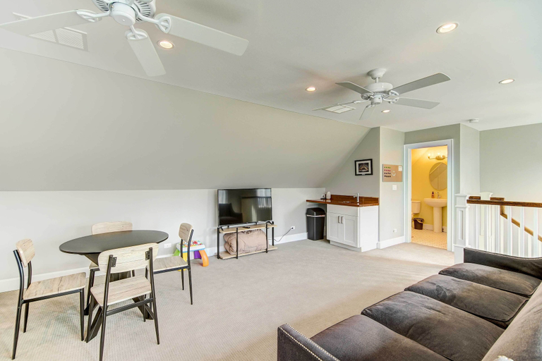 Others 5, Bike & Kayak: Lakefront Prospect Heights Home, Cook