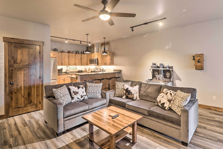 Others 1, Cozy Columbia Falls Condo with Private Balcony!, Flathead