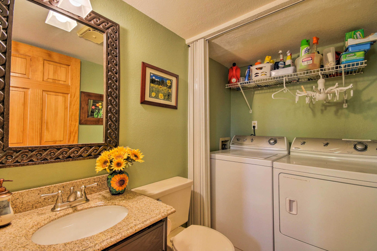 Bathroom 3, < 1 Mi to Dtwn: Creekside Frisco Home w/ Fire Pit, Summit
