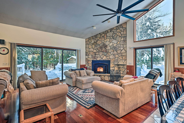 Others 1, Ultimate Mountain Home w/ Hot Tub!, Greene