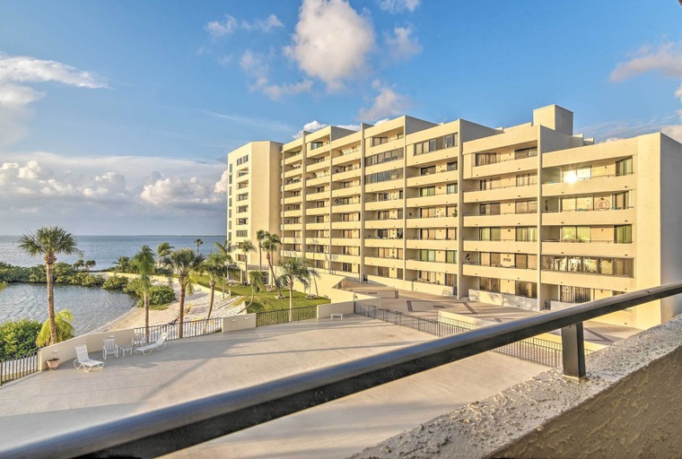 Exterior & Views 2, Gulf-View Hudson Condo in Waterfront Resort!, Pasco