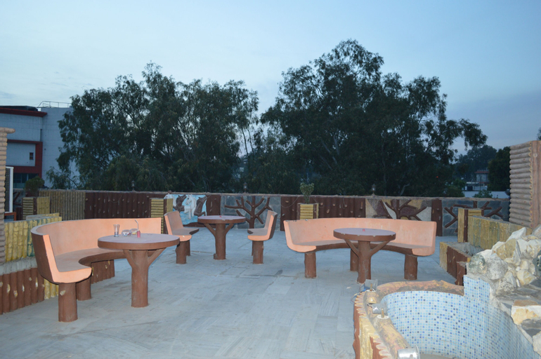 Hotel Meridian Palace, Jammu