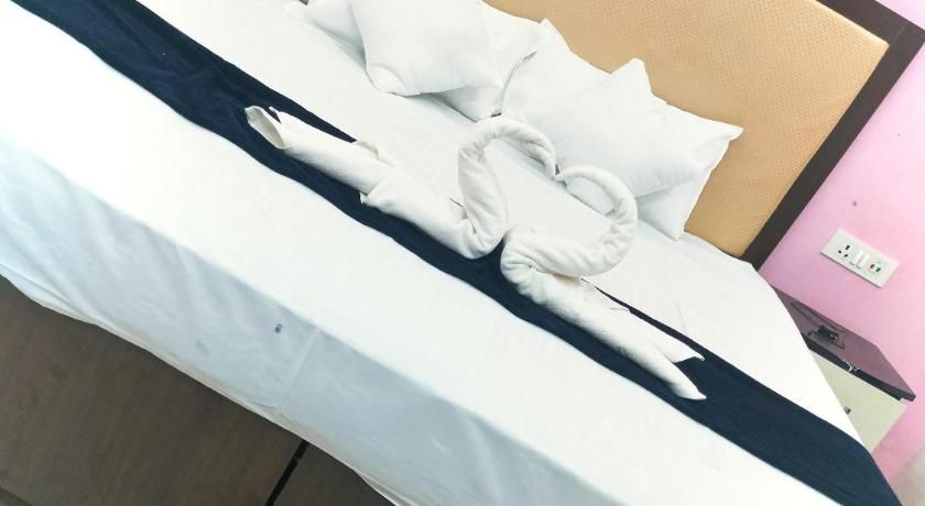 PARIS GUEST HOUSE, Karnal