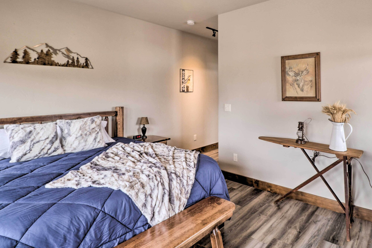 Bedroom 3, Cozy Columbia Falls Condo with Private Balcony!, Flathead