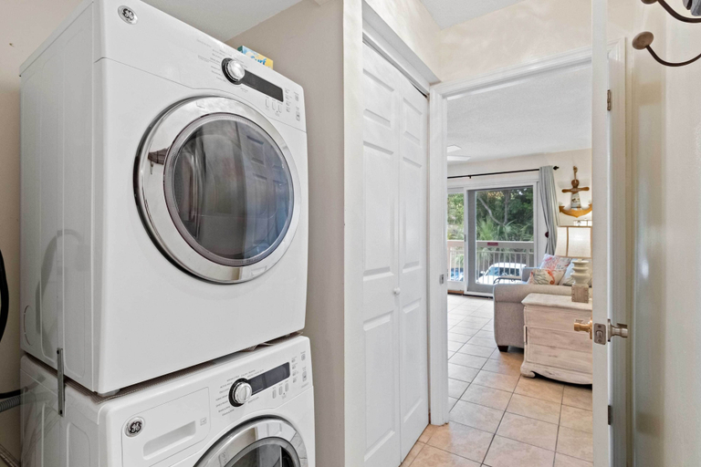 Bathroom, Walk to Bars & Shops: Resort Condo in Hilton Head!, Beaufort