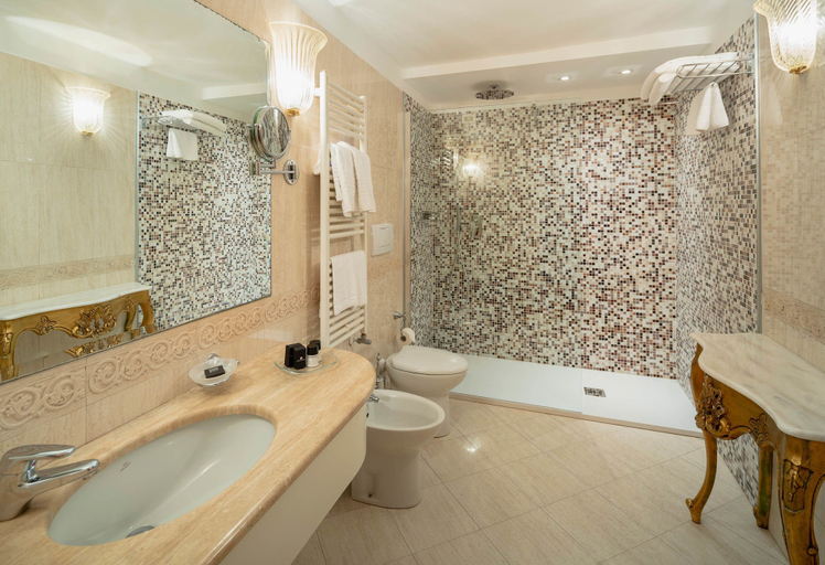 Bathroom 4, Antico Doge - a Member of Elizabeth Hotel, Venezia