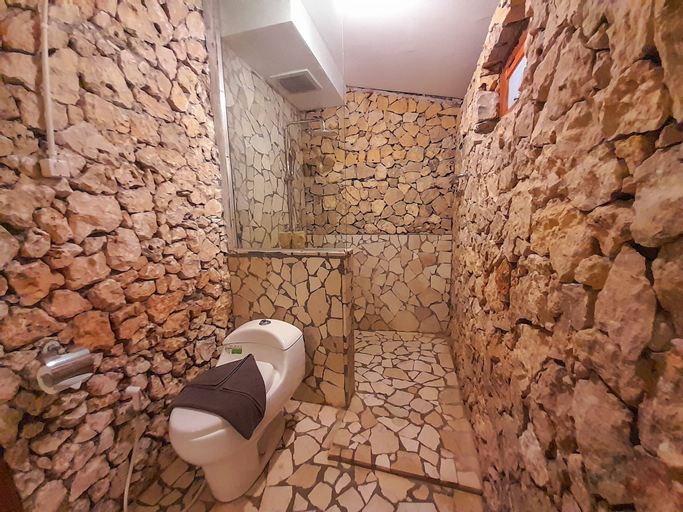 Bathroom 3