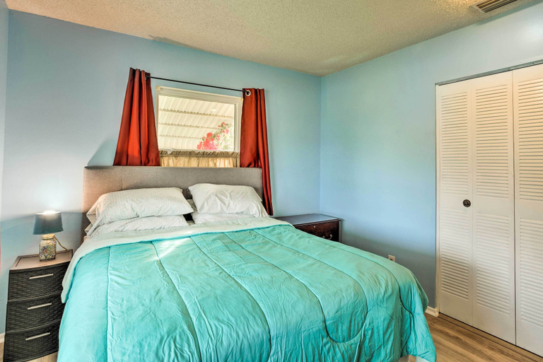 Bedroom 4, Port St Lucie Vacation Home w/ Lanai & Pool!, Saint Lucie