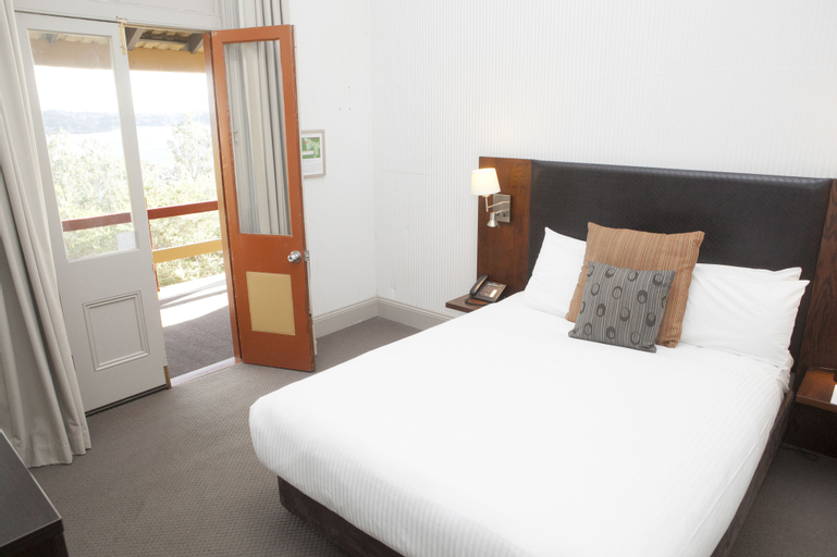 Bedroom 28