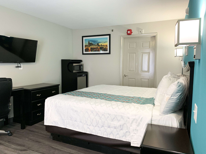 Bedroom 4, Knights Inn Nashville, Davidson